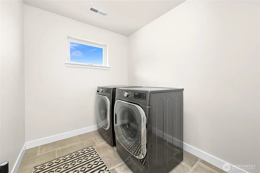 Property photo for 1142 Brookstone Drive, Bellingham photo 32