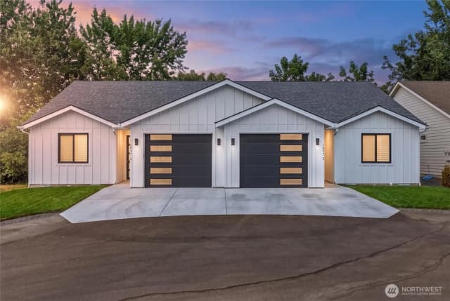 Property photo for 1037 Se Date Avenue #1, College Place