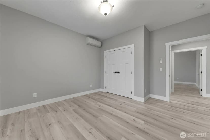 Property photo for 1037 Se Date Avenue #2, College Place photo 7