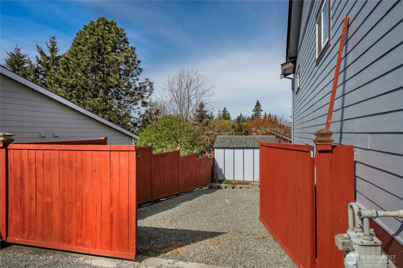 Property photo for 4410 Glasgow Way, Anacortes photo 33