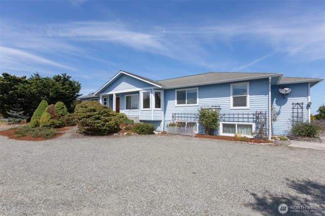 Property photo for 12 Tulip Lane, Sequim photo 3