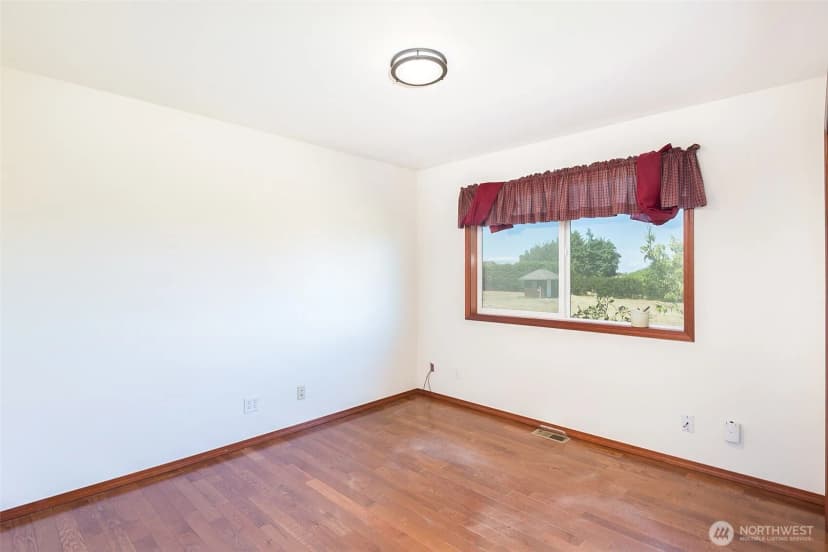 Property photo for 12 Tulip Lane, Sequim photo 27