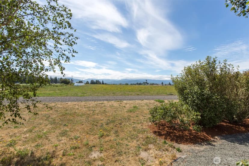 Property photo for 12 Tulip Lane, Sequim photo 10