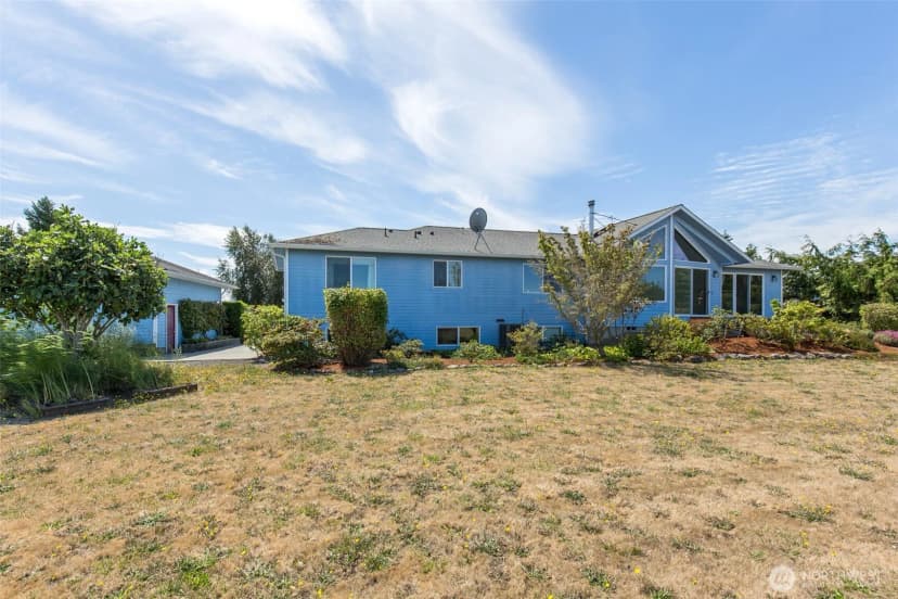 Property photo for 12 Tulip Lane, Sequim photo 8