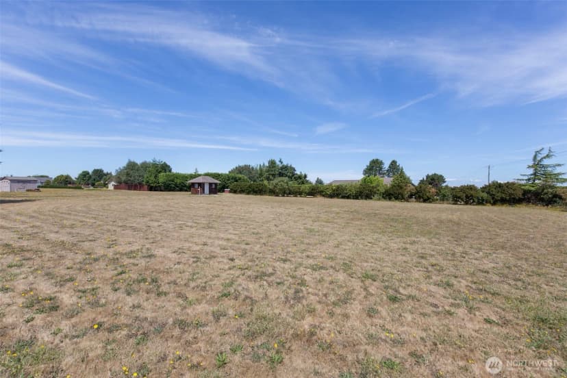 Property photo for 12 Tulip Lane, Sequim photo 11