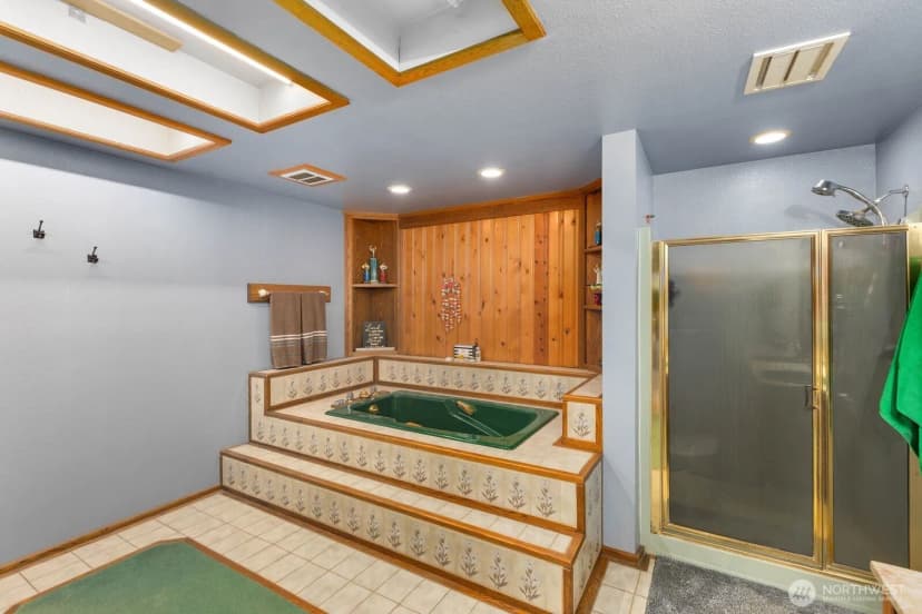 Property photo for 32113 98th Avenue E, Eatonville photo 17
