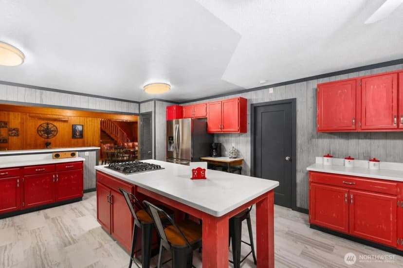 Property photo for 32113 98th Avenue E, Eatonville photo 10