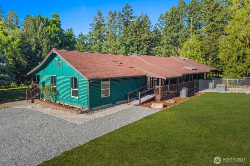 Property photo for 32113 98th Avenue E, Eatonville photo 40
