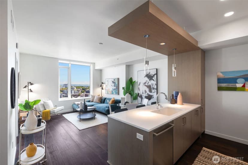 Property photo for 1321 Seneca Street #1902, Seattle photo 8