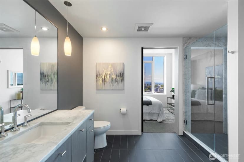 Property photo for 1321 Seneca Street #1902, Seattle photo 13