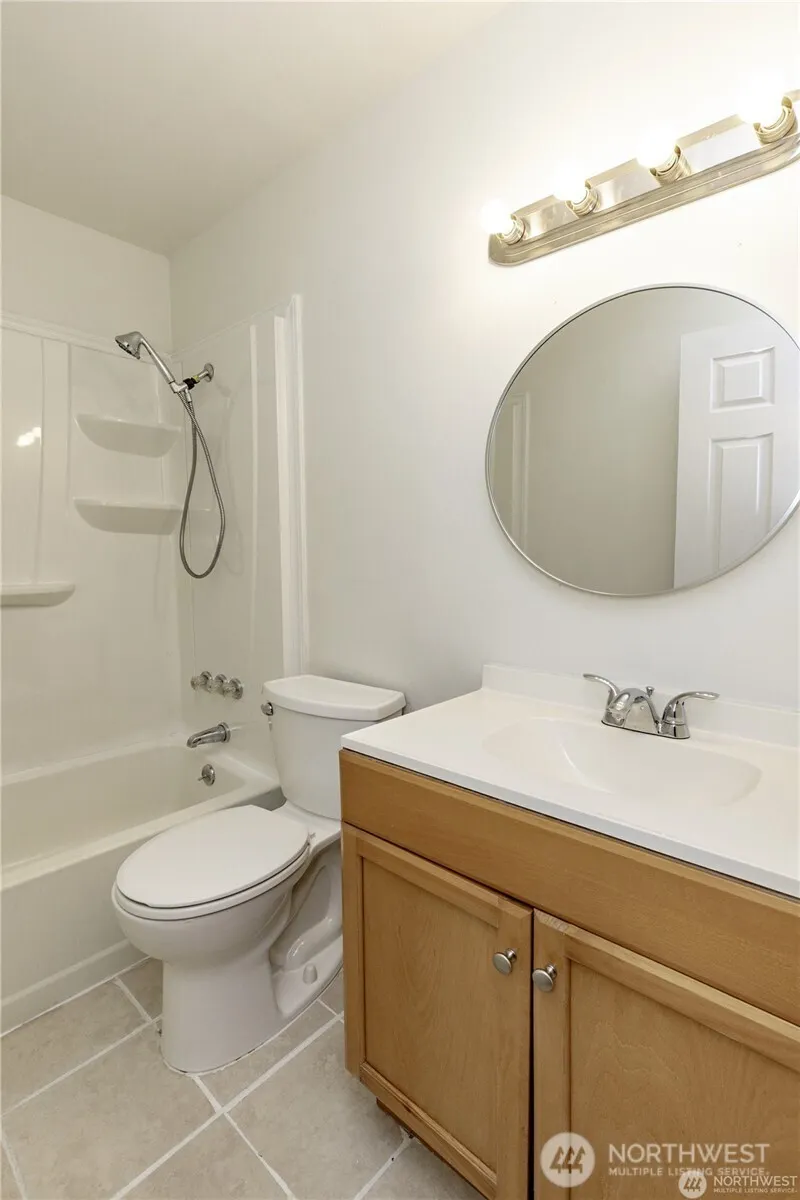 Property photo for 9439 11th Avenue Sw, Seattle photo 18