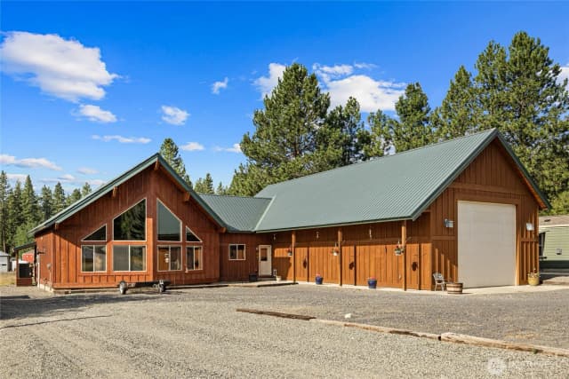 Property photo for 160 Ronald Ridge Drive, Ronald