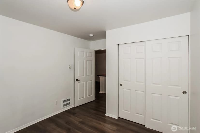 Property photo for 3311 New Hope Circle, Bremerton photo 13