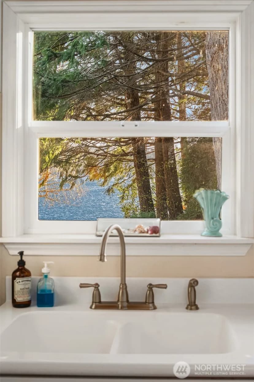 Property photo for 6602 Cromwell Beach Drive Nw, Gig Harbor photo 16