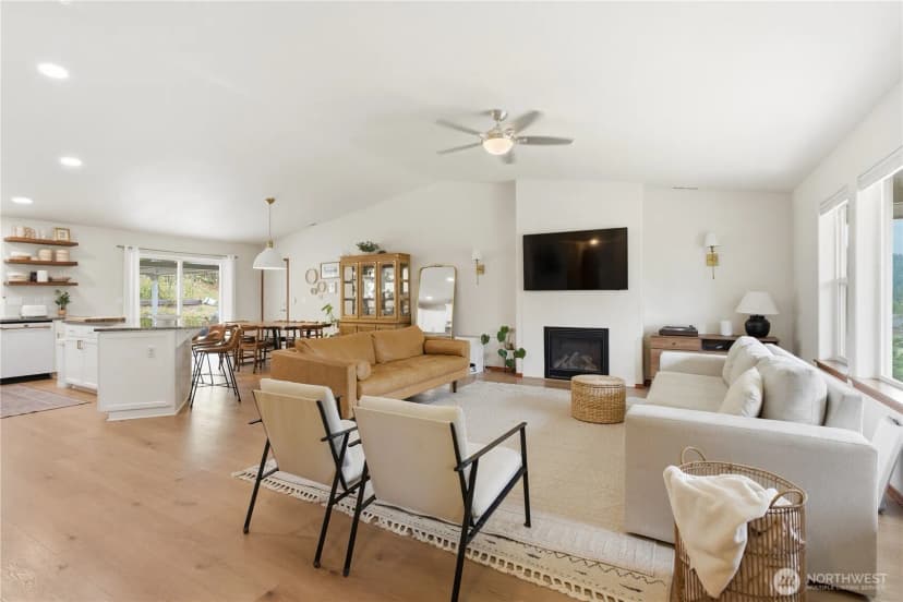 Property photo for 1207 34th Street, Bellingham photo 3