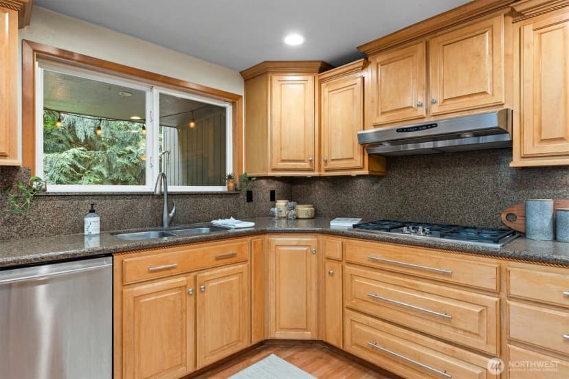 Property photo for 3519 27th Avenue Se, Puyallup photo 13
