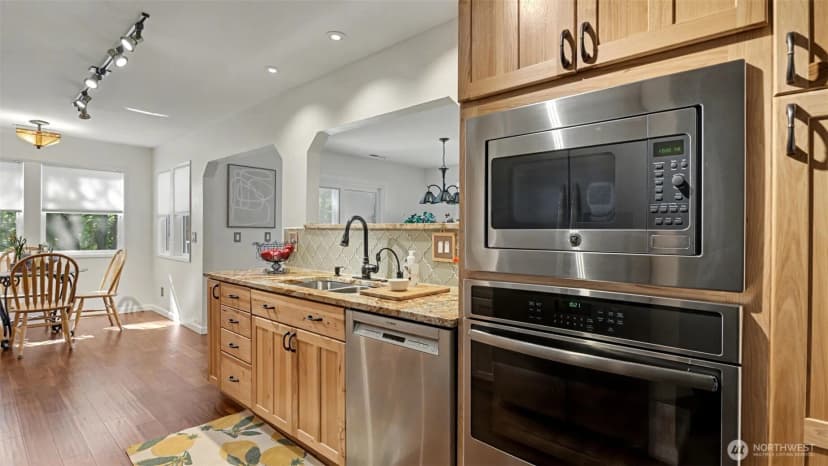 Property photo for 4131 221st Place Se #2095, Issaquah photo 11