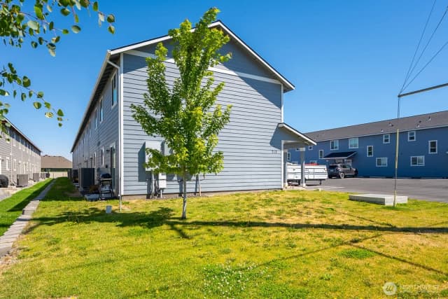 Property photo for 713 3rd Ave Ne, Ephrata photo 4