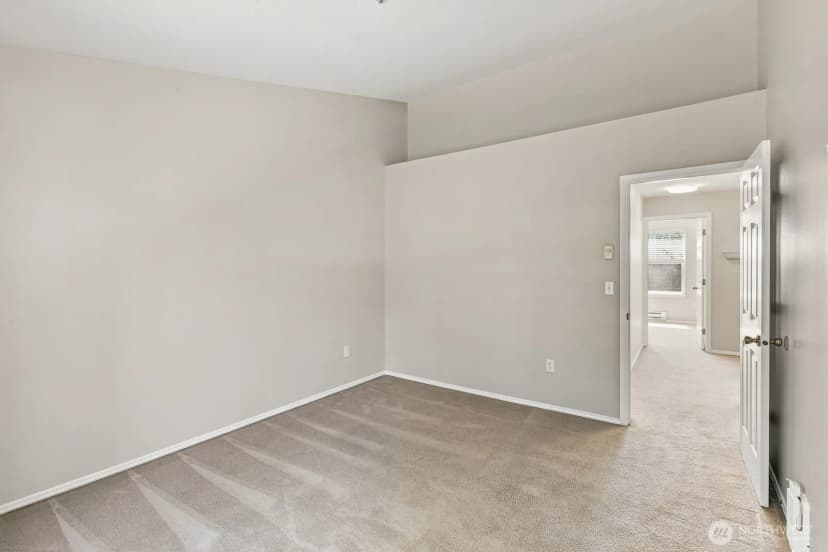 Property photo for 5400 Harbour Pointe Boulevard #e202, Mukilteo photo 29