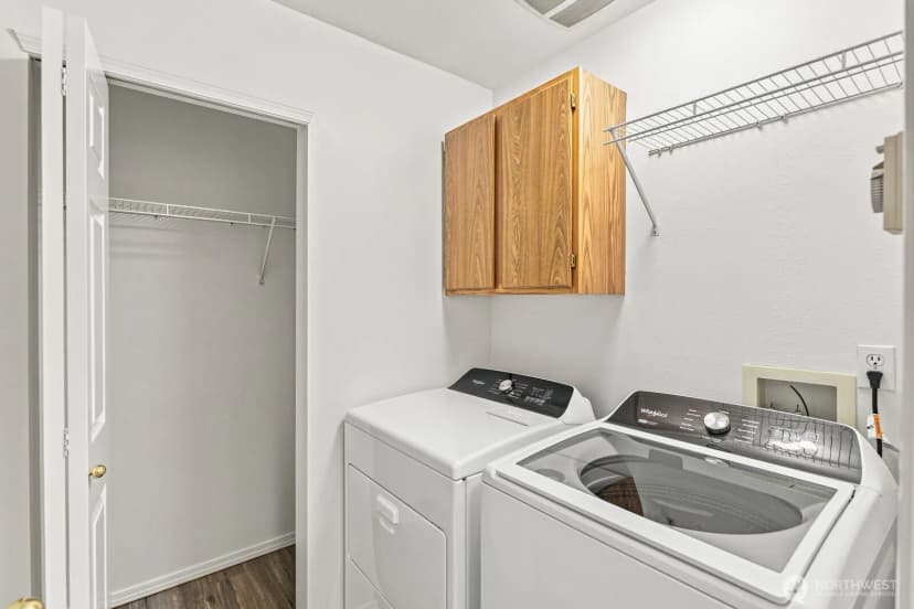 Property photo for 5400 Harbour Pointe Boulevard #e202, Mukilteo photo 25
