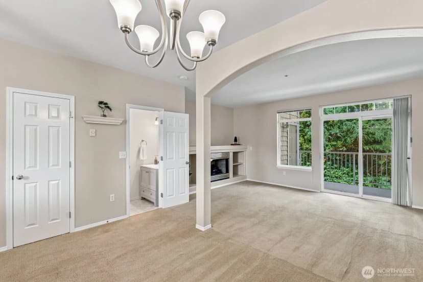 Property photo for 5400 Harbour Pointe Boulevard #e202, Mukilteo photo 6