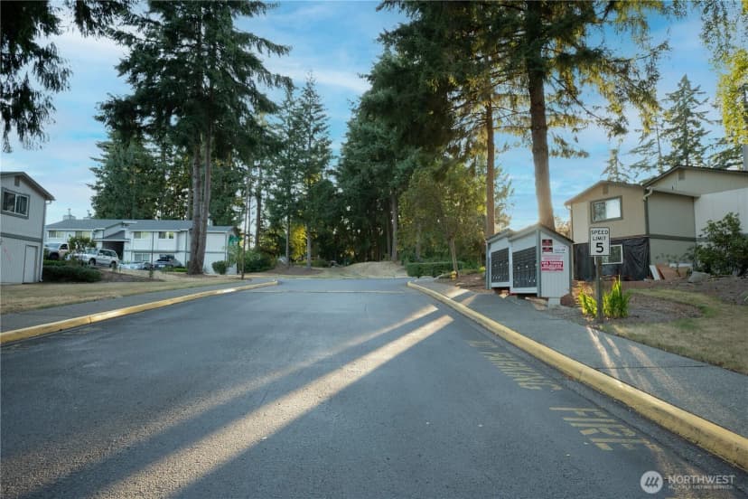 Property photo for 414 S 323rd Street #k7, Federal Way photo 37
