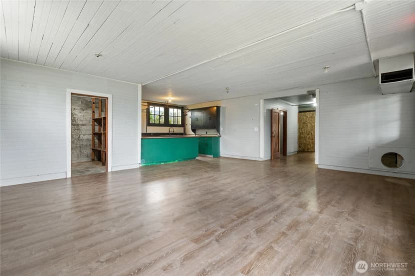Property photo for 50208 Mountain Highway E, Eatonville photo 24