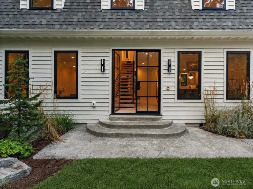 Property photo for 6017 53rd Street Nw, Gig Harbor photo 2