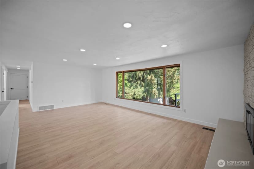 Property photo for 7118 N Winston Drive, Spokane photo 10