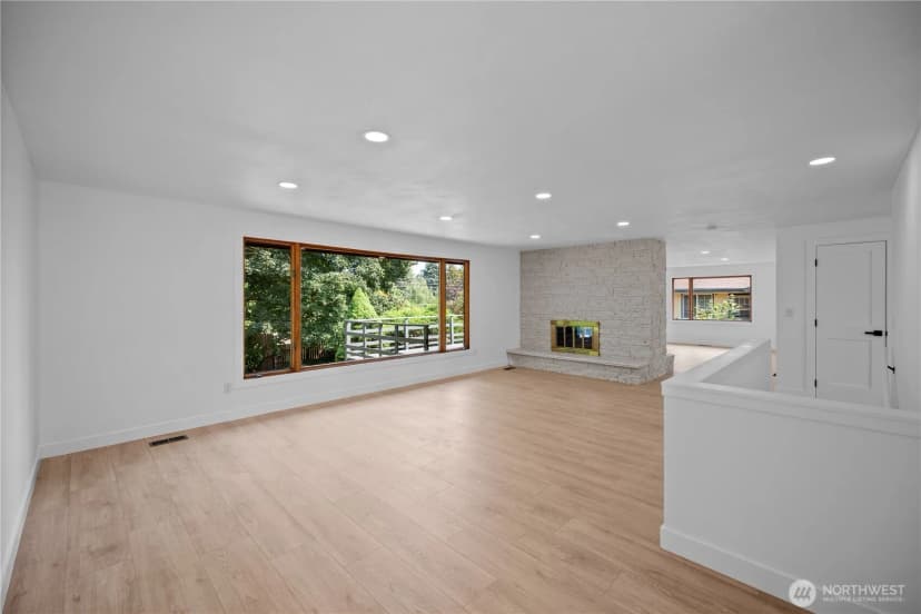Property photo for 7118 N Winston Drive, Spokane photo 8