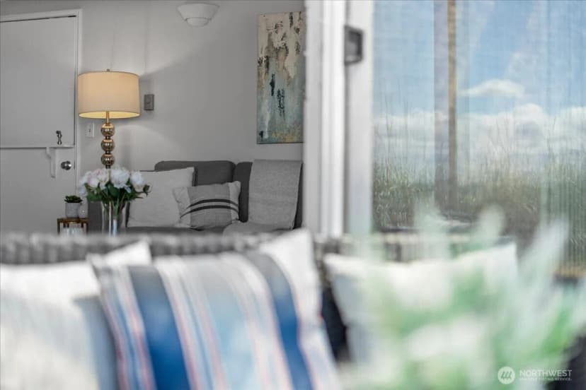 Property photo for 2711 Day Island Boulevard W, University Place photo 30