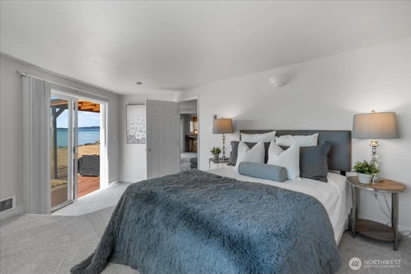 Property photo for 2711 Day Island Boulevard W, University Place photo 23