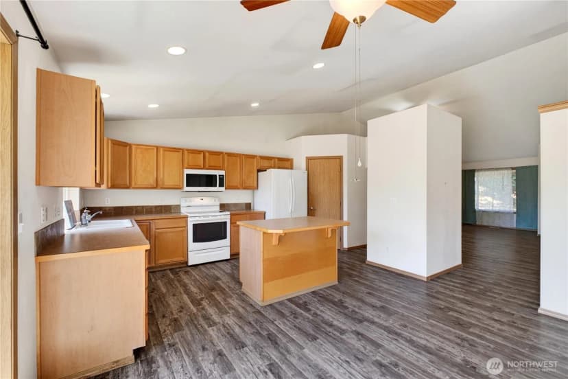 Property photo for 10322 249th Street Ct E, Graham photo 29
