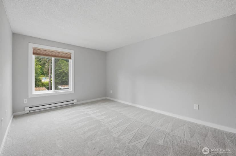Property photo for 4189 W Lake Sammamish Parkway Se #b309, Bellevue photo 21