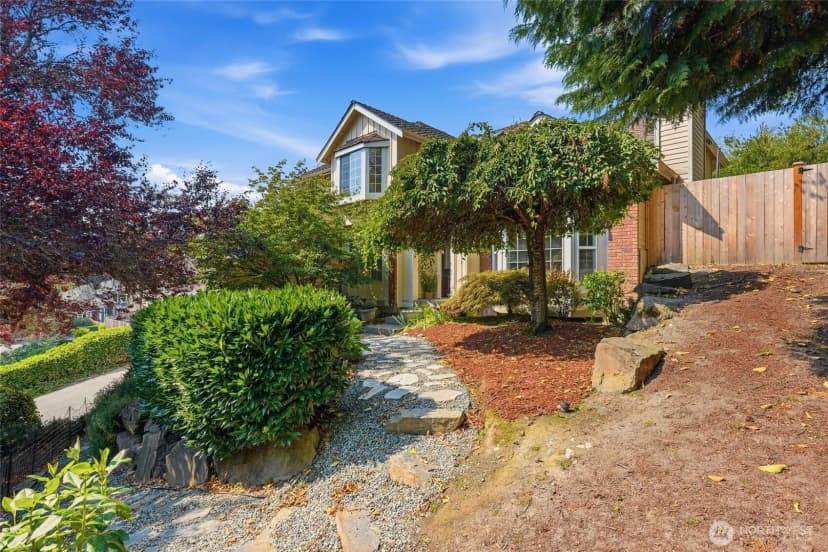 Property photo for 10210 Ne 154th Street, Bothell photo 9