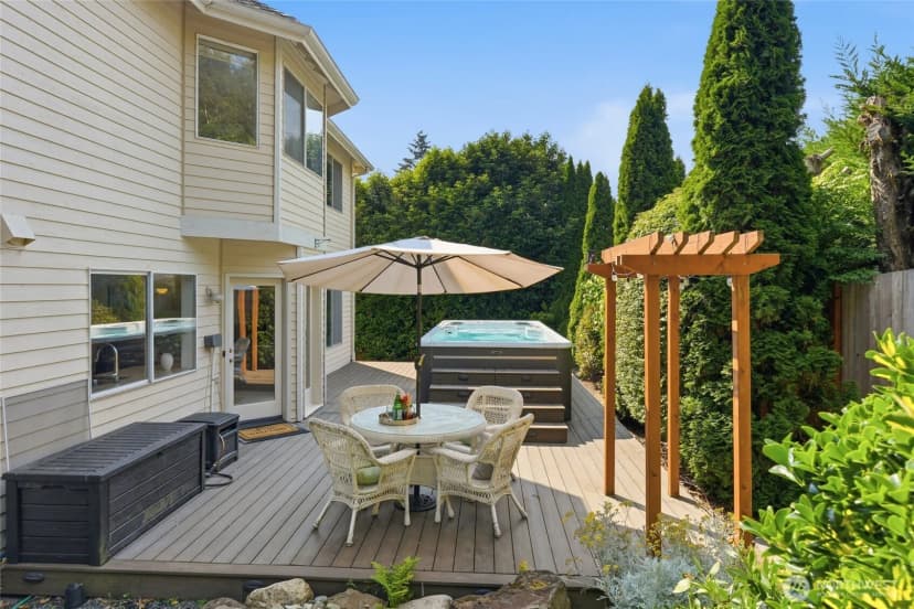 Property photo for 10210 Ne 154th Street, Bothell photo 31