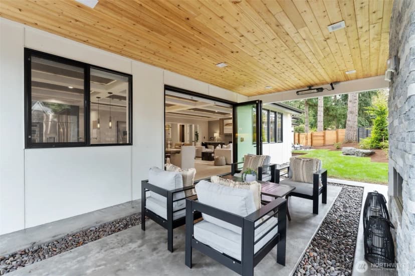 Property photo for 12608 Ne 30th Street, Bellevue photo 14