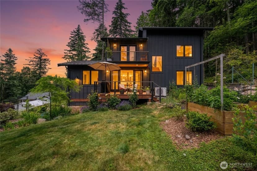 Property photo for 760 Chuckanut Drive, Bellingham