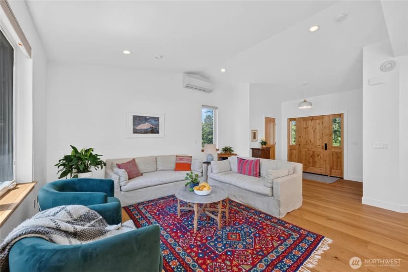 Property photo for 760 Chuckanut Drive, Bellingham photo 10