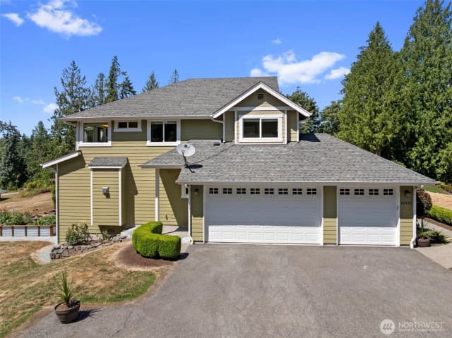 Property photo for 25421 36th Avenue Nw, Stanwood photo 5