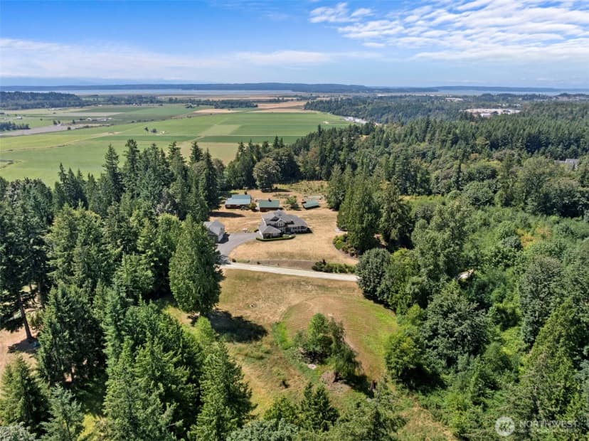 Property photo for 25421 36th Avenue Nw, Stanwood photo 40