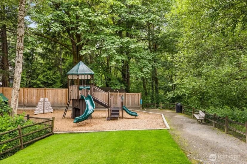 Property photo for 13730 Se 20th Street, Bellevue photo 34