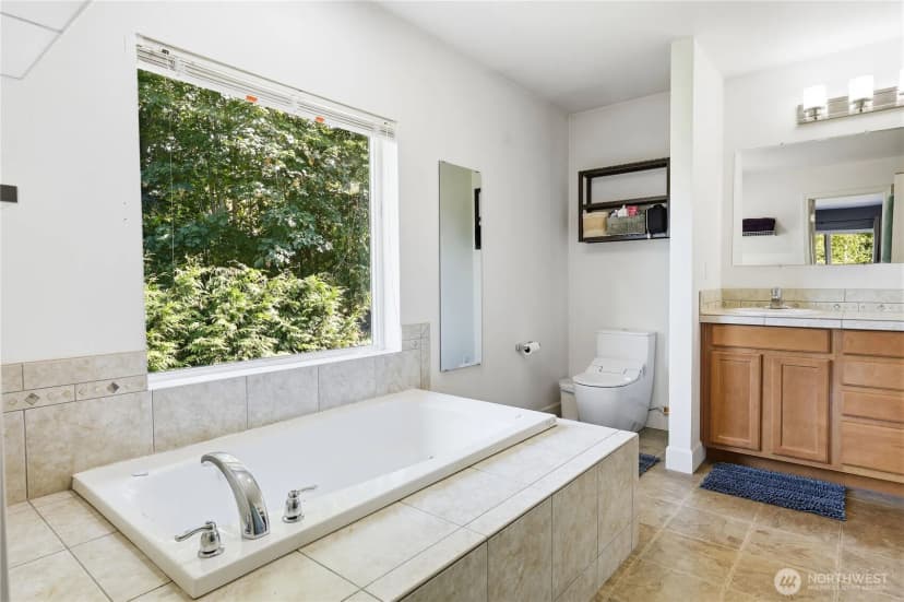 Property photo for 6110 Lakemont Lane, Bremerton photo 33
