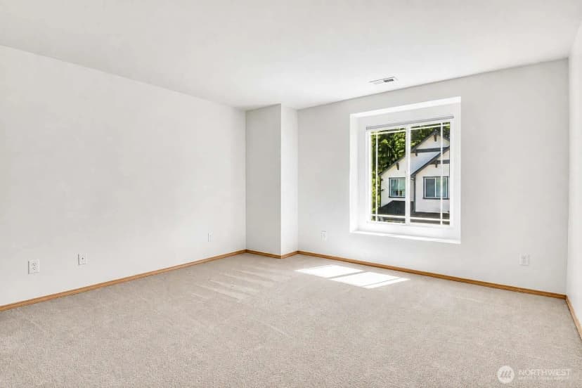 Property photo for 6750 163rd Place Se #b, Bellevue photo 22
