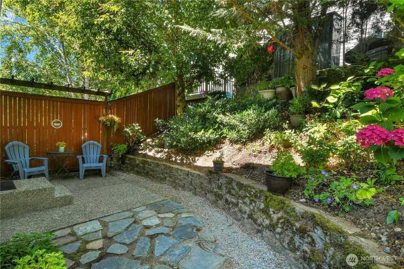 Property photo for 6750 163rd Place Se #b, Bellevue photo 11