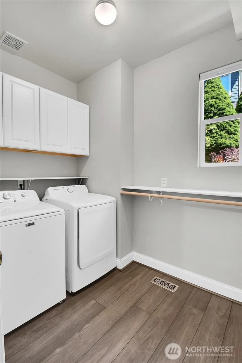 Property photo for 6750 163rd Place Se #b, Bellevue photo 15