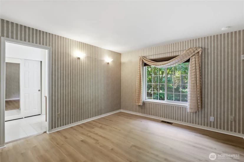 Property photo for 5800 Sw Royal Spruce Drive, Port Orchard photo 16