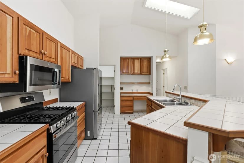 Property photo for 5800 Sw Royal Spruce Drive, Port Orchard photo 10