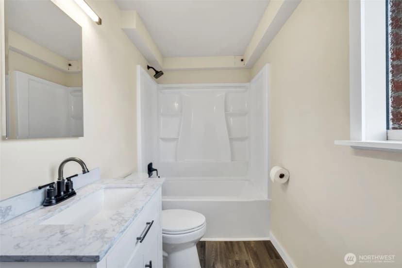 Property photo for 748 S Cloverdale Street #unit 6, Seattle photo 26