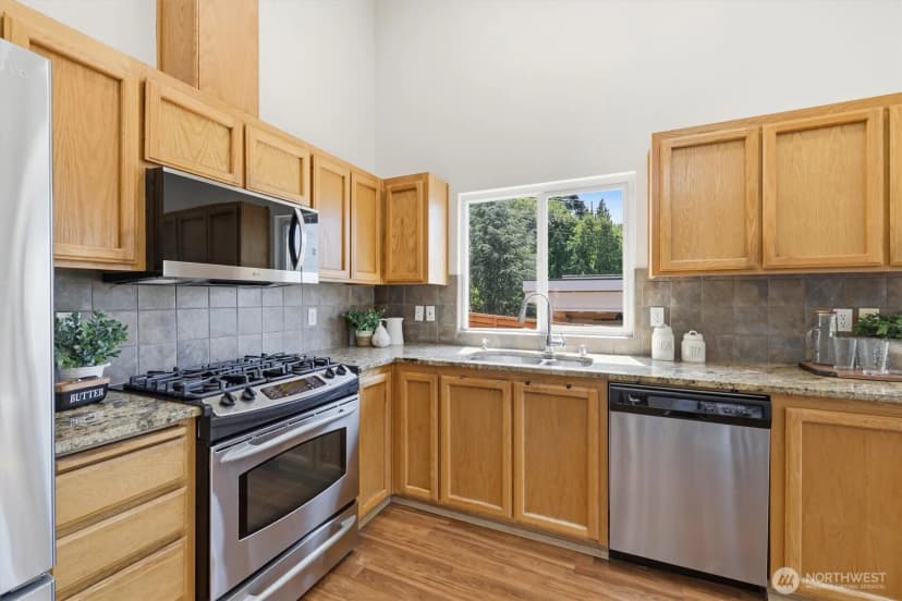 Property photo for 21030 25th Drive Se, Bothell photo 8